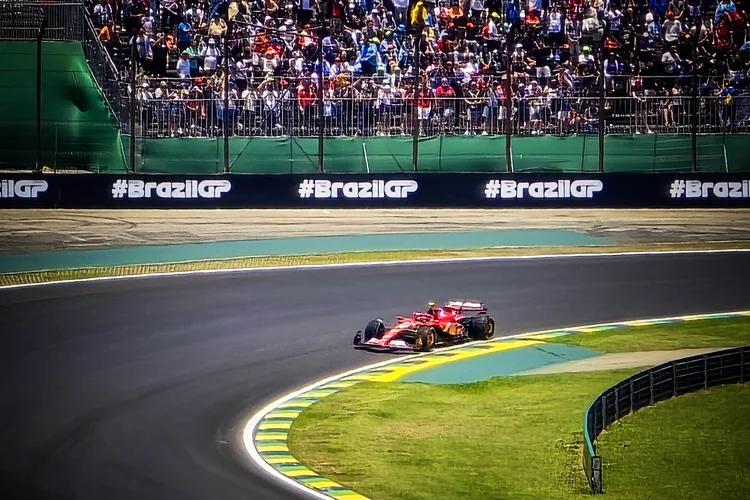 GP Fprmula 1 de ßão Paulo - Brasil. Interlagos. Ferrari - Heineken

Foto: Leandro Fonseca
Data: 01/11/2025 (Leandro Fonseca/Exame)
