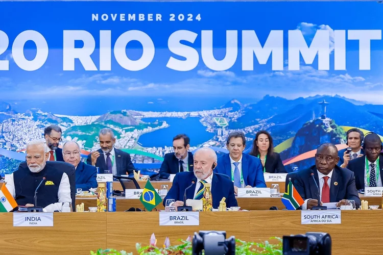 O presidente do Brasil, Luiz Inácio Lula da Silva, discursa durante a reunião da Força-Tarefa do G20 para estabelecer uma Aliança Global contra a Fome e a Pobreza em 24 de julho de 2024 (Divulgação)