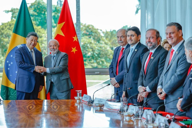 Brasil e China fecham acordos que podem render mais de US$ 500 milhões ao agro brasileiro