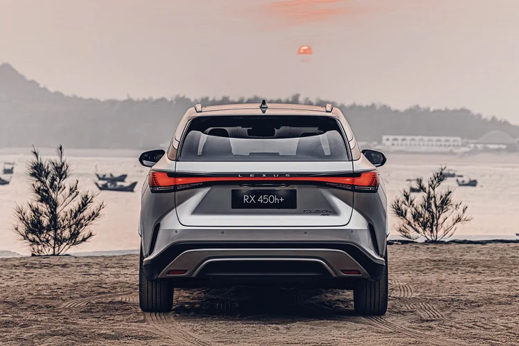 O Lexus RX 450h+: design refinado, segurança de ponta e uma experiência de condução excepcional. (Lexus/Divulgação)