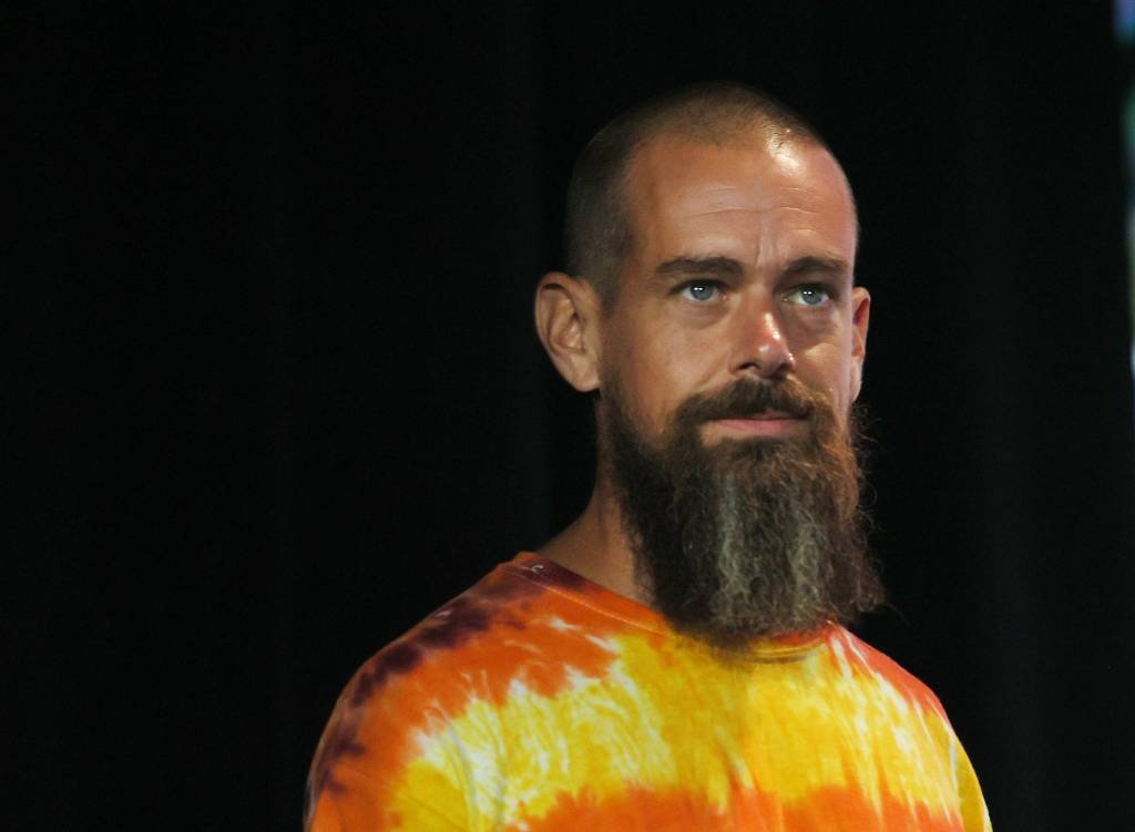 Jack Dorsey, veterano do Vale do Silício, vê Bluesky crescer e prova tese por redes sociais seguras