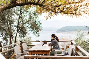 Imagem referente à matéria: Quer trabalhar home office? Veja as vagas desta semana para trabalhar em casa ou no exterior