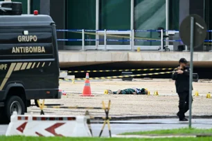 Imagem referente à notícia: Análise: explosões em Brasília fortalecem STF e dificultam pacto político pró-Bolsonaro