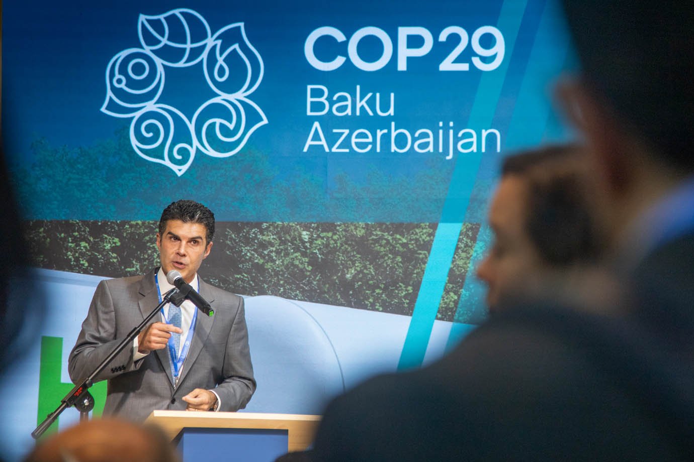 COP29 - Azerbaijao - Baku - 2024 - Helder Barbalho - Governador do Para

Foto: Leandro Fonseca
data: 11/11/2024