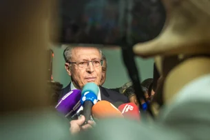 Plano de contigência ao tarifaço está completo, mas governo quer 'resolver problema', diz Alckmin