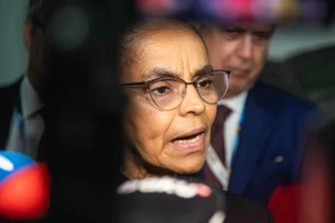Marina Silva diz ter 'total discordância' com propostas que flexibilizam regras ambientais