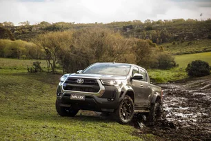 Imagem referente à matéria: Toyota Hilux e SW4 ganham nova motorização e 10 anos de garantia no modelo 2025