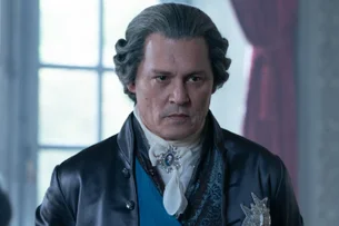 Após batalha judicial, Johnny Depp retorna aos cinemas em 'A Favorita do Rei'; veja onde assistir