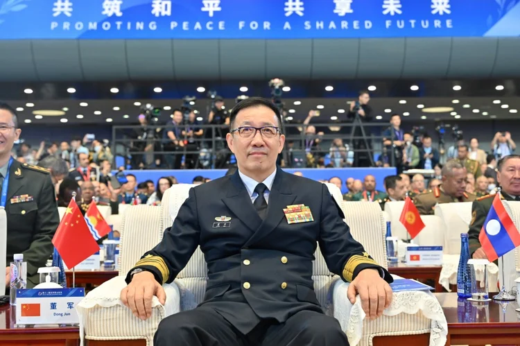 O ministro da Defesa da China, Dong Jun (AFP)