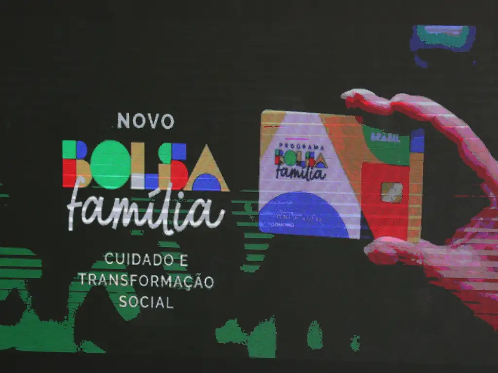 Governo anuncia cancelamento do Bolsa Família para 1.199 candidatos eleitos em 2024