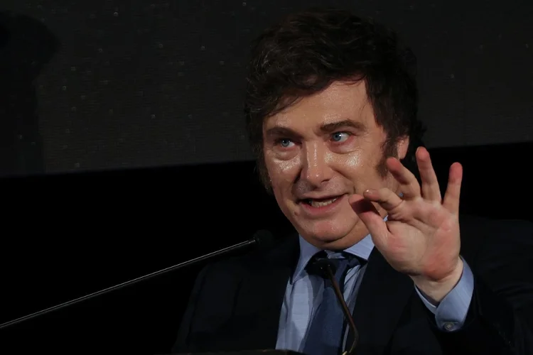 Javier Milei, presidente da Argentina, durante discurso em dezembro (Nicolas Garcia/AFP)