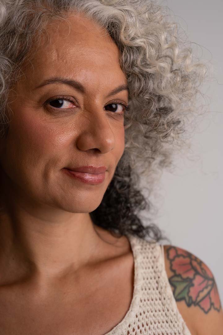 Adriana Ferreira Silva, jornalista, escritora e cofundadora da Grená