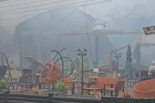 Avião cai em avenida principal de Gramado, na Serra Gaúcha