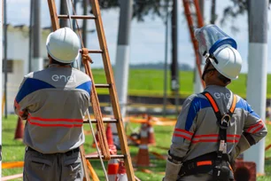 Imagem referente à matéria: Enel avança plano para dobrar efetivo e abre mais 500 vagas para eletricistas