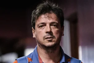 Imagem referente à matéria: Cruzeiro decide manter Fernando Diniz como técnico para a temporada de 2025