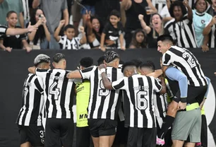 Imagem referente à matéria: Por 2 a 1, Botafogo vence o São Paulo e conquista o Brasileirão 2024