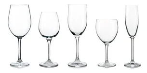 Flute, tupila ou de vinho branco? Qual a melhor taça para beber um espumante