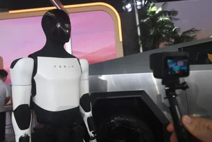 Imagem referente à matéria: Tesla troca foco em carros elétricos por inteligência artificial e “abundância sustentável”