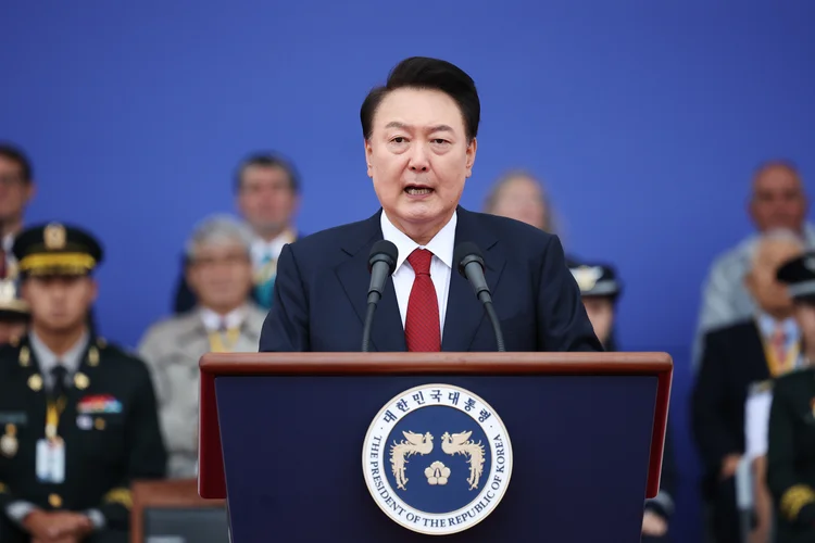 Yoon Suk-yeol enfrenta crise política e decreta lei marcial na Coreia do Sul (Getty Images)