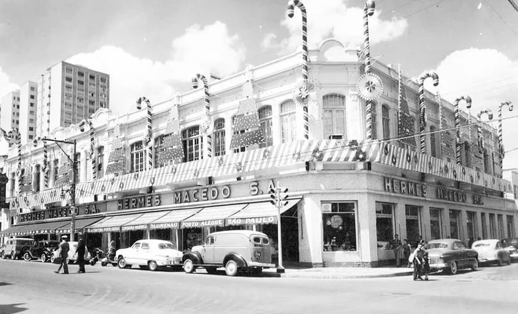 Hermes Macedo: loja em Curitiba era famosa pelas decorações de Natal (Reprodução/Facebook)