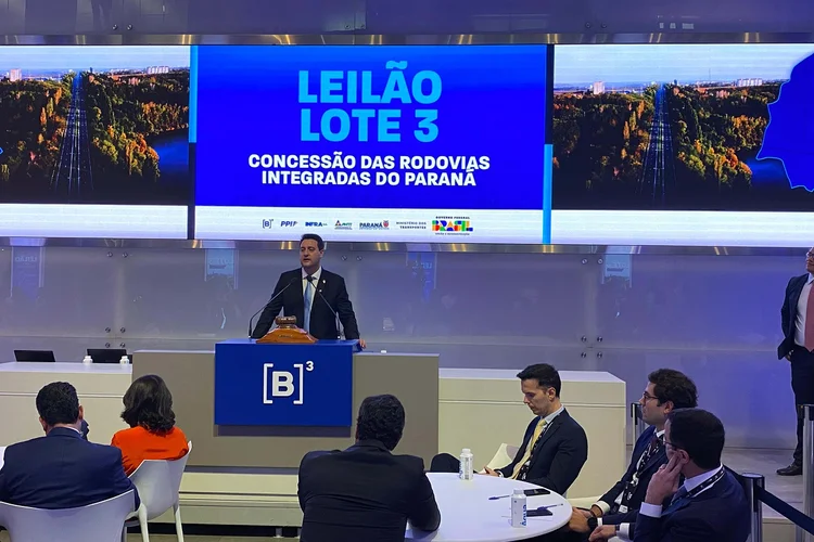 Leilão Lote 3: o governador Ratinho Junior (PSD) afirmou que o novo modelo trará mais segurança e agilidade às estradas do Estado (AEN/Divulgação)