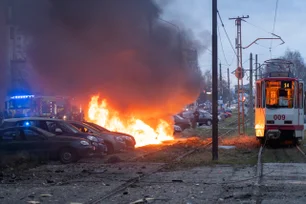 Imagem referente à matéria: Ucrânia lança bombardeio massivo contra a Rússia e atinge alvos militares e do setor de energia