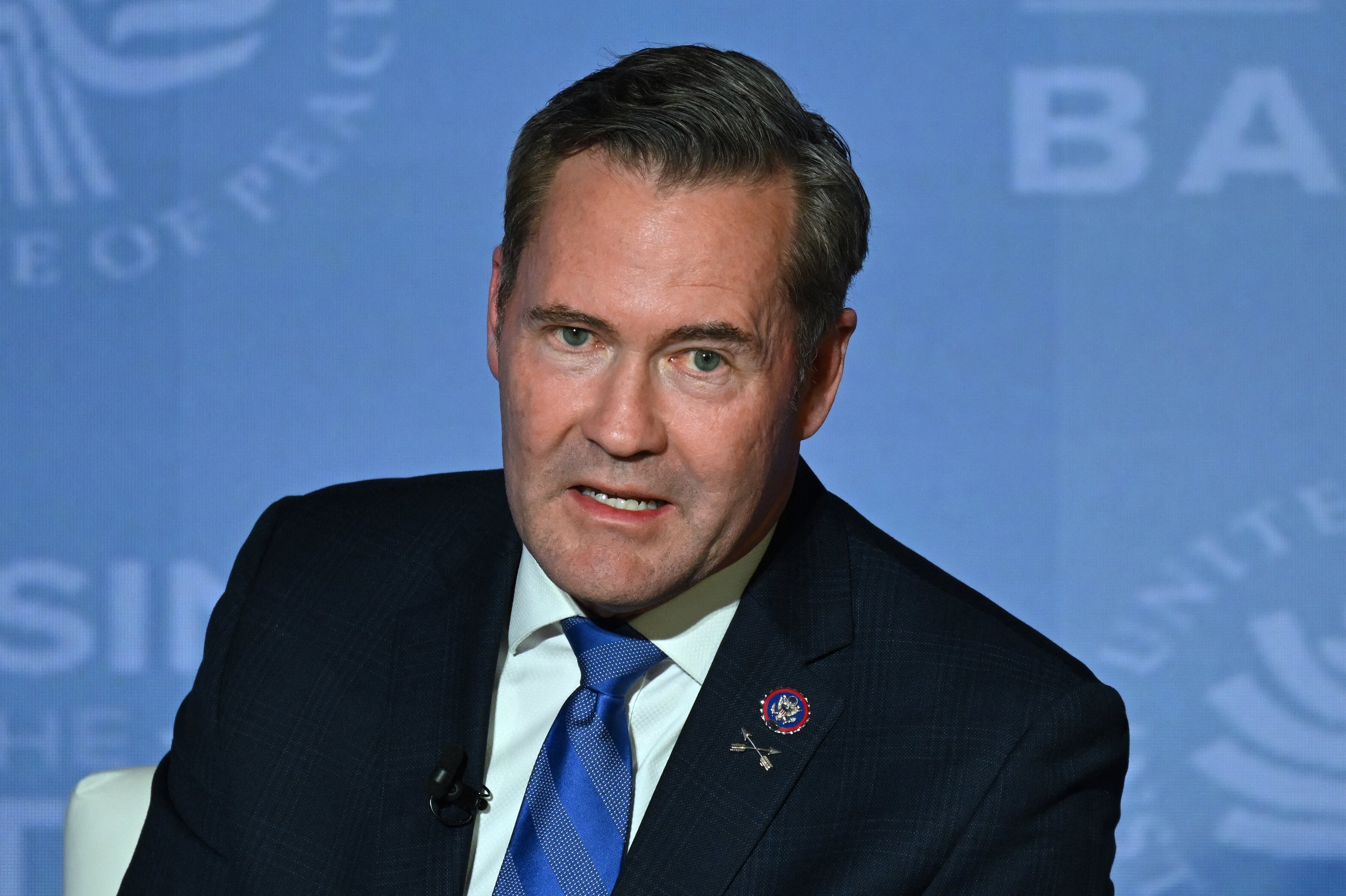 Trump nomeia assessor de segurança Mike Waltz como novo embaixador dos EUA na ONU