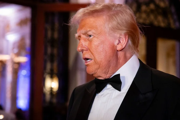 Donald Trump, presidente eleito dos EUA, durante festa de Reveillon em Mar-a-Lago (Eva Marie Uzcategui/AFP)