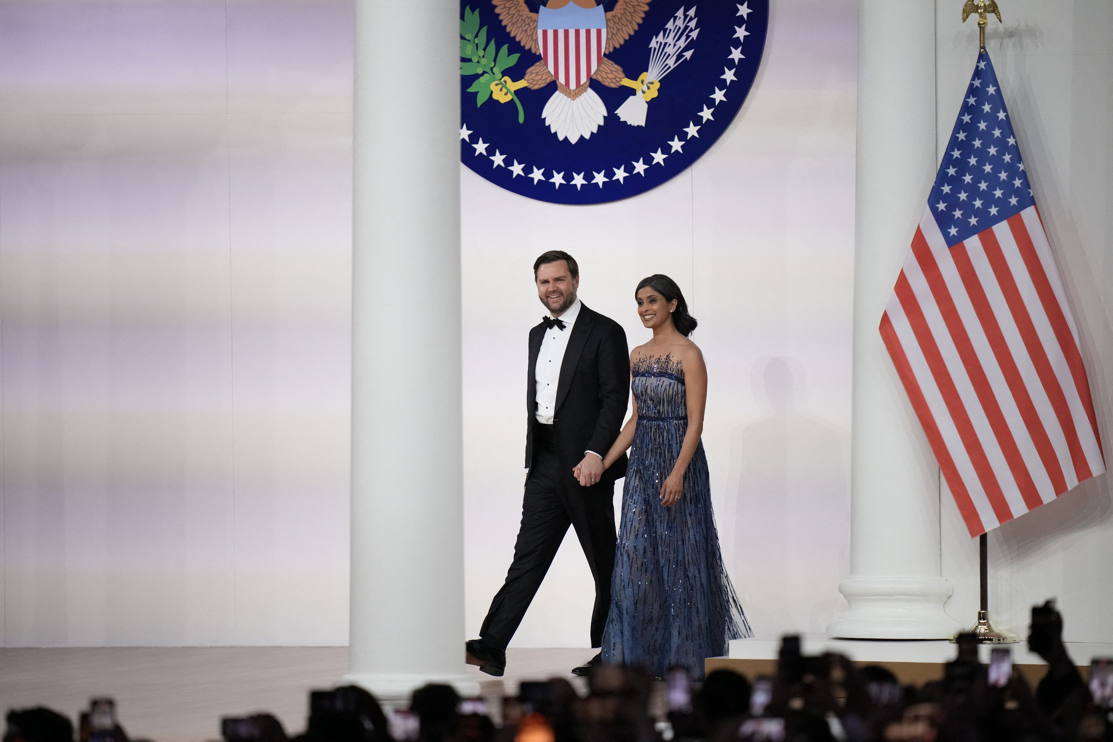 JD Vance, Vice presidente dos EUA e sua esposa chegam ao baile de posse 