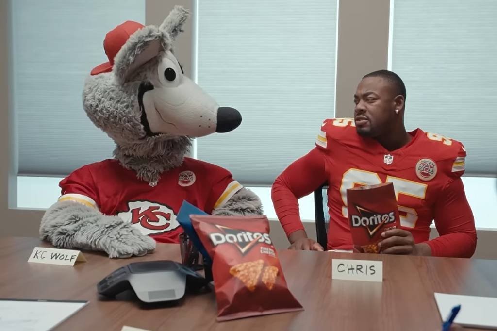 Super Bowl 2025: Doritos desafia consumidores a criar comercial com prêmio de US$ 1 milhão