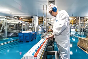 EMS vê venda de canetas para obesidade 20% acima do esperado – e reforça interesse na Medley