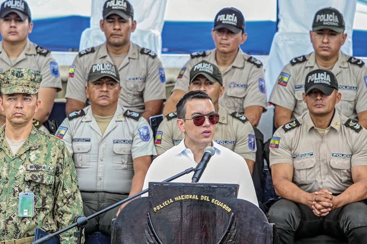 Daniel Noboa: presidente do Equador busca a reeleição e defende mão forte contra o crime (Jean Mora/Agencia Press South/Getty Images)