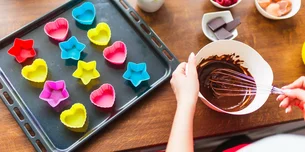 Bússola Cultural: oficina de chocolate para crianças na Fábrica de Cultura Brasilândia