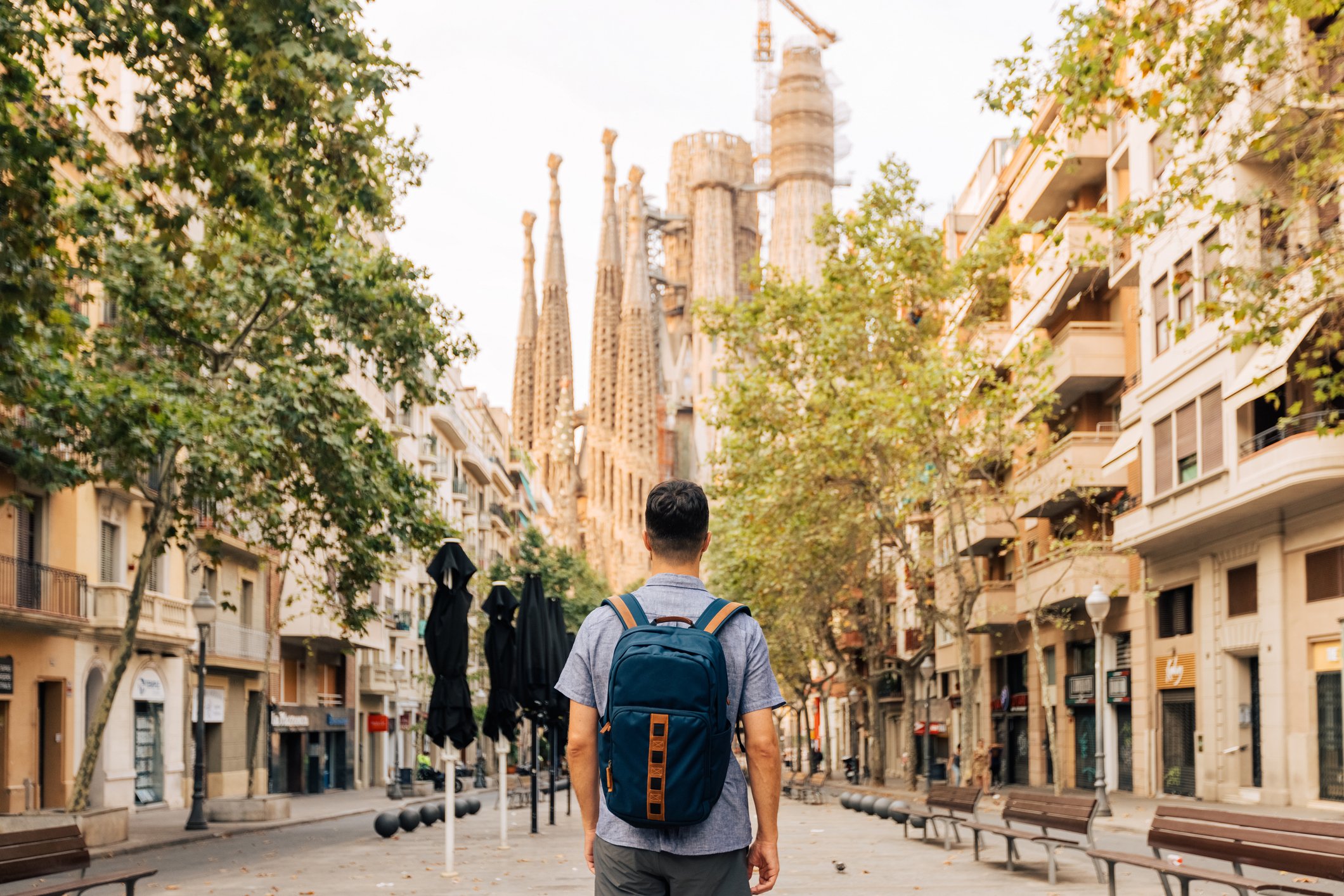 Após 144 anos, Sagrada Família ganha última torre