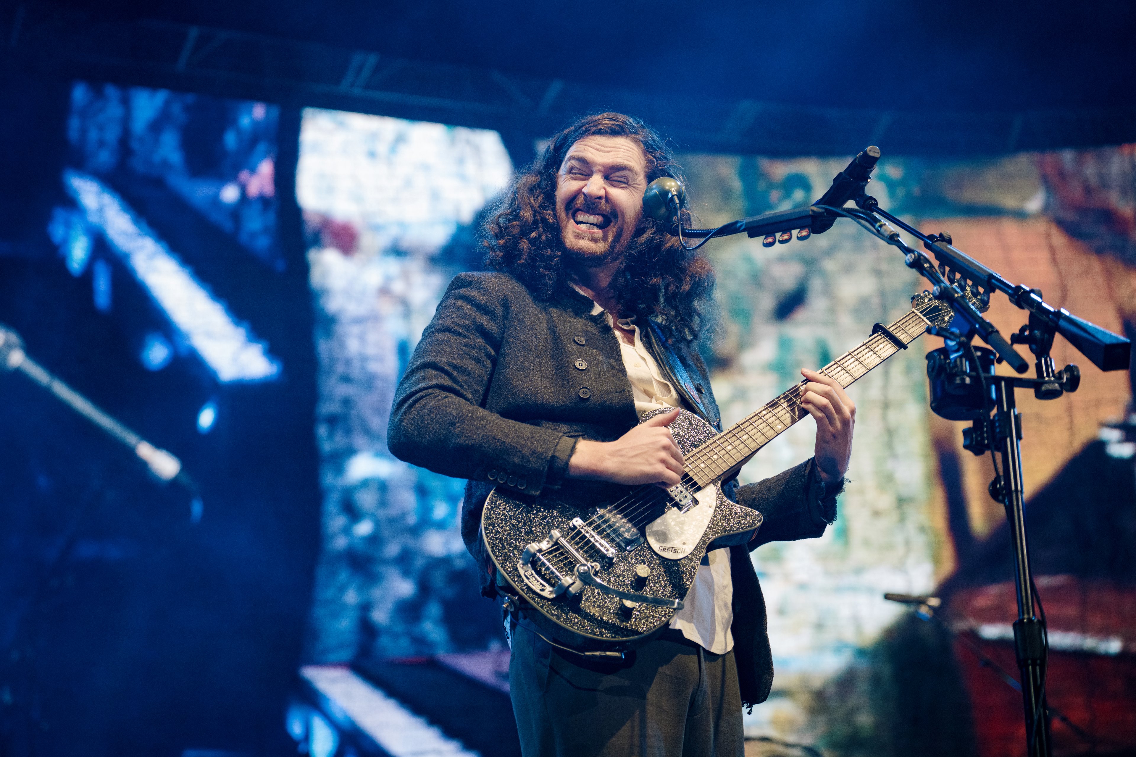 HozSYDNEY, AUSTRALIA - NOVEMBER 15: Hozier performs at Qudos Bank Arena on November 15, 2024 in Sydney, Australia. (Photo by Nina Franova/WireImage)