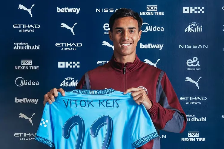 Vitor Reis foi anunciado pelo Manchester City (Manchester City/Divulgação)