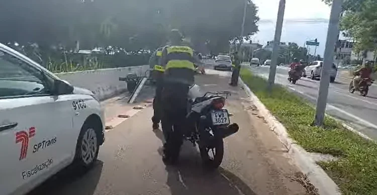 Três motocicletas foram apreendidas (Divulgação/ Prefeitura de São Paulo)