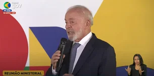 'Governo não entregou tudo o que foi prometido para o povo', diz Lula em reunião ministerial