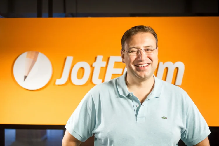 Aytekin Tank, fundador e CEO da Jotform