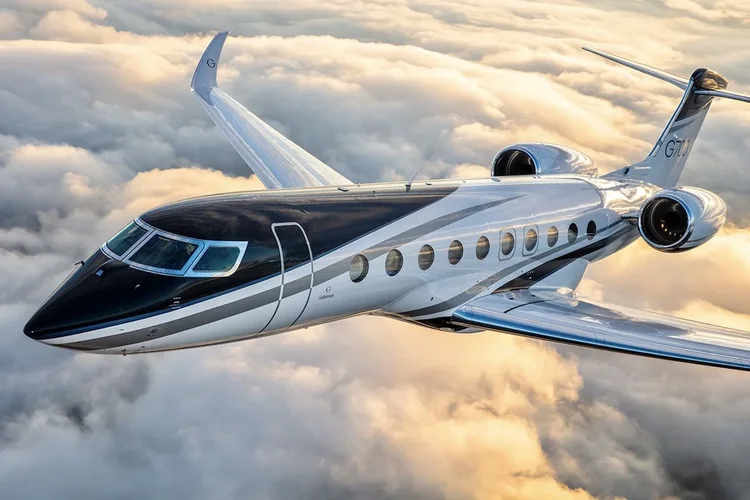 Gulfstream G700: tem capacidade de voar de Londres a quase qualquer capital do mundo. (Divulgação/Divulgação)