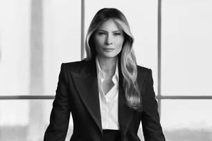 Imagem referente à matéria: Casa Branca divulga foto oficial de Melana Trump como primeira-dama; veja