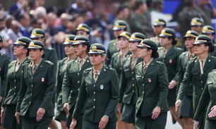 Imagem referente à matéria: Sete mil mulheres se alistam no serviço militar em 2 dias