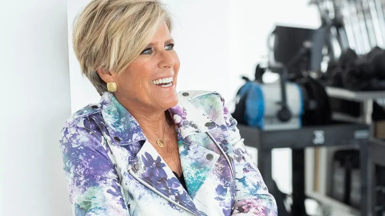 Suze Orman é consultora de investimentos desde 1987  (Marc Royce/Reprodução)