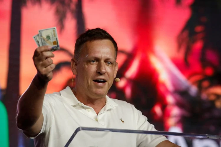 Peter Thiel foi sócio de Musk em tempos de PayPal