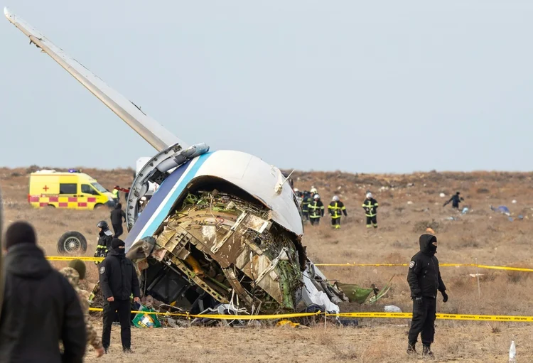 Caixas-pretas: análise no Brasil busca esclarecer queda de avião no Cazaquistão (AFP)
