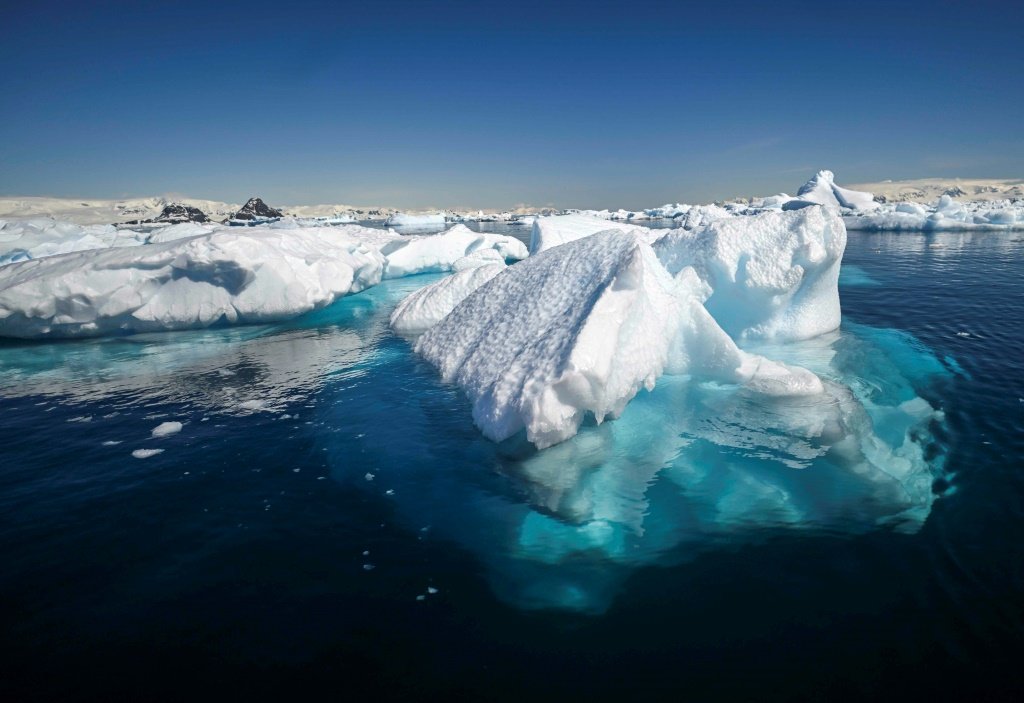 Gelo marinho na Antártica volta a se recuperar após mínimos históricos