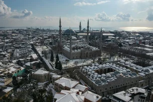 Terremoto de magnitude 6.2 atinge Istambul