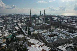 Imagem referente à matéria: Terremoto de magnitude 6.2 atinge Istambul