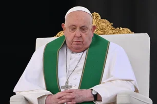 Imagem referente à matéria: Papa Francisco deixará o hospital no domingo, informa equipe médica