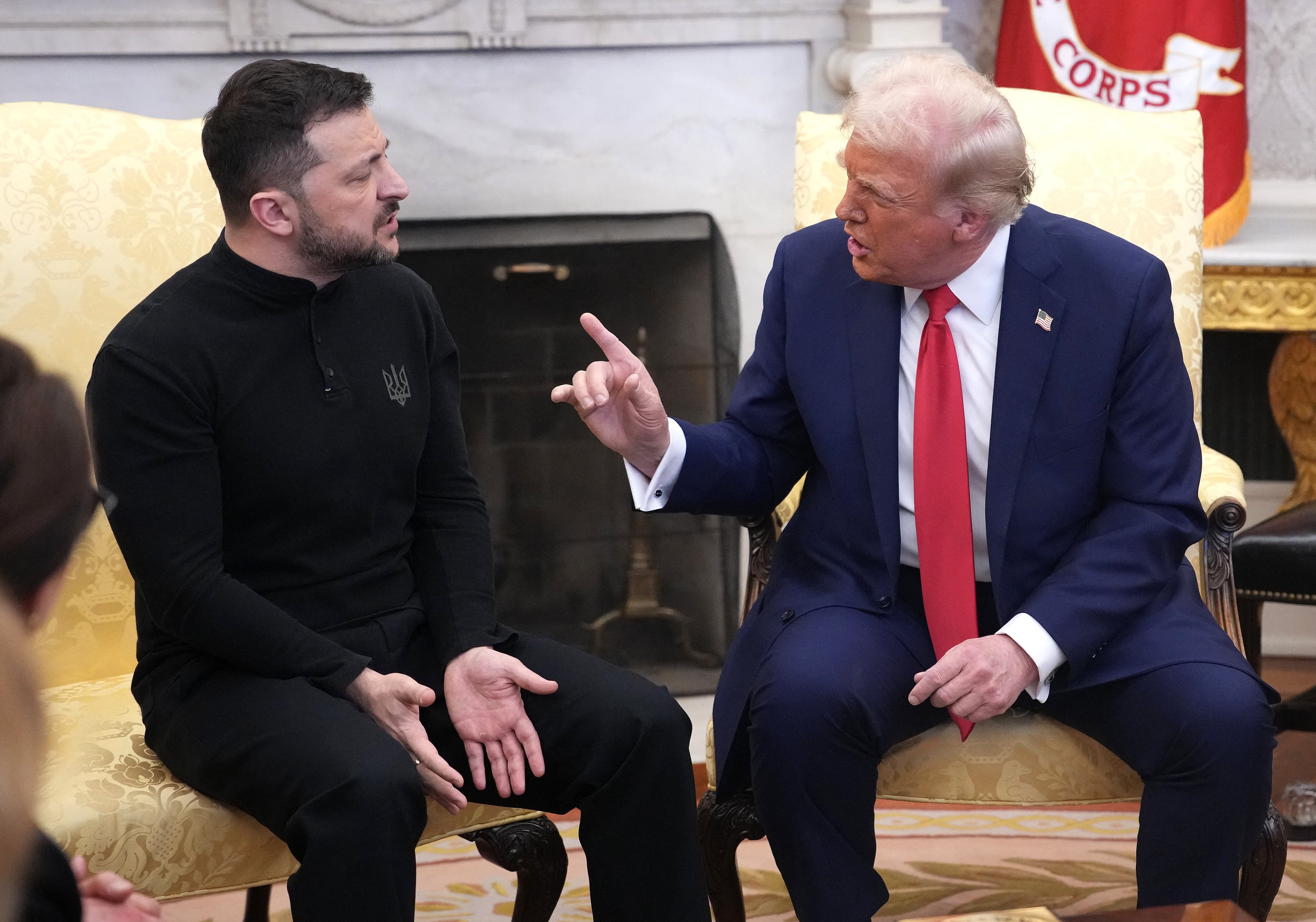 Trump bate-boca com Zelensky: 'Você está jogando com a Terceira Guerra Mundial'